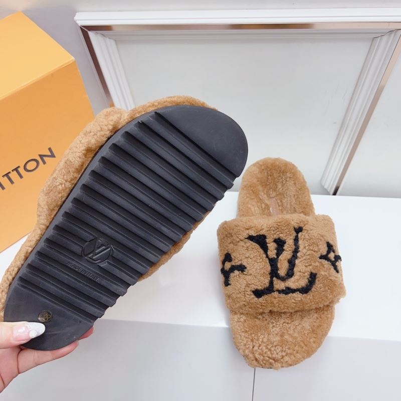 Louis Vuitton Slippers